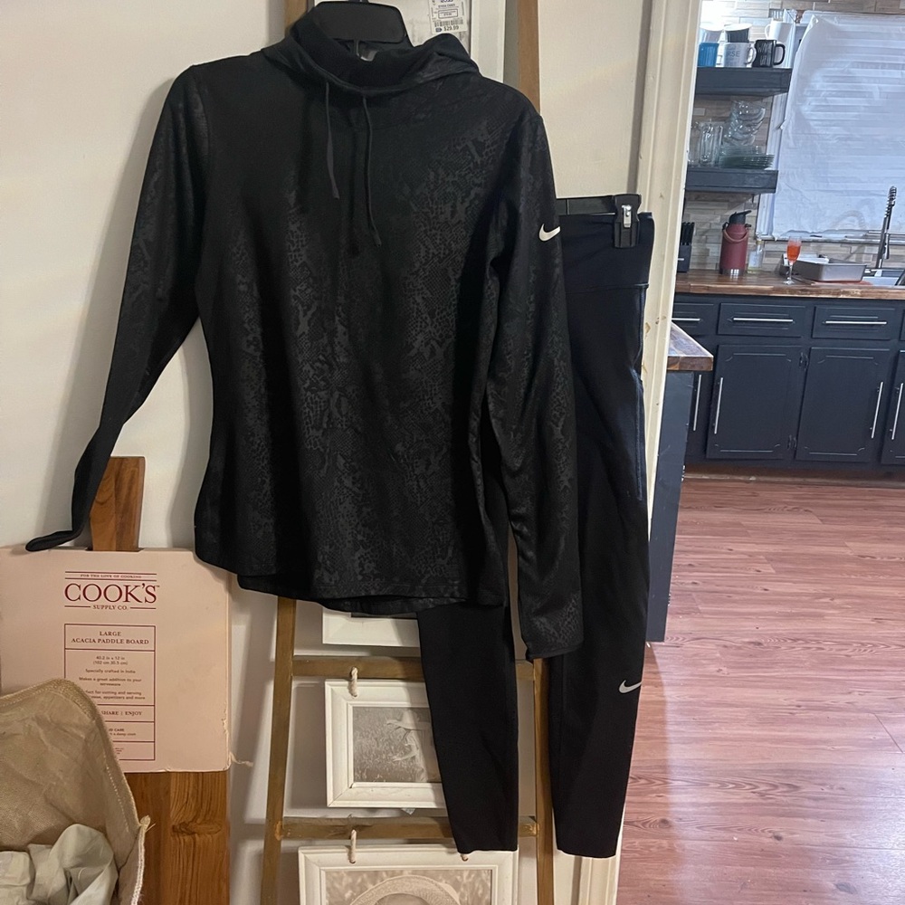 Nike Dri-FIT Black Apparel